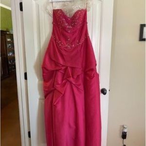 13/14 Jump prom dress